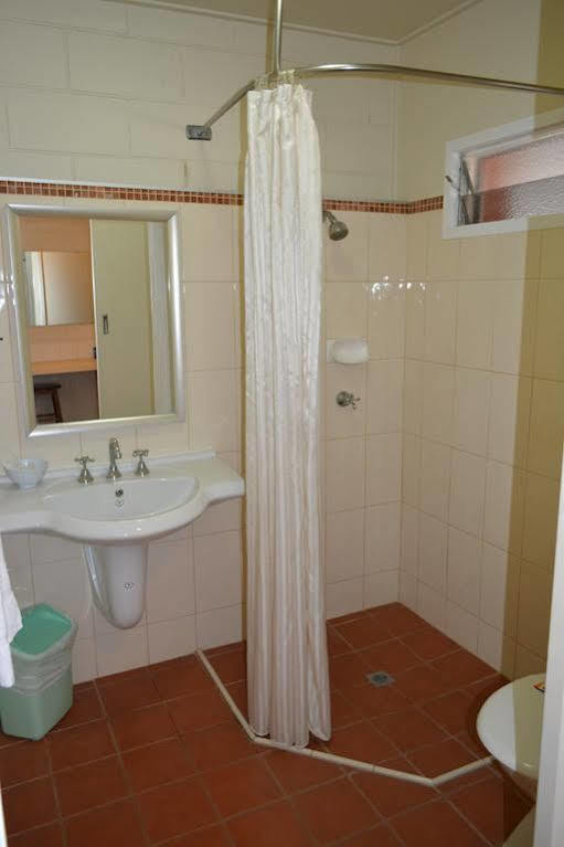 Oasis 3*